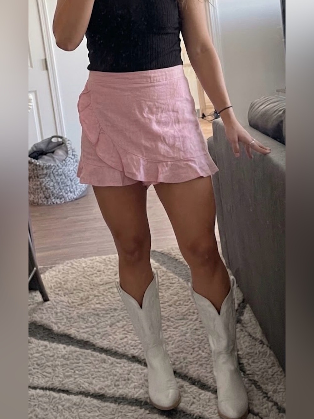 Altar'd state ruffle skirt/skort size M light pink